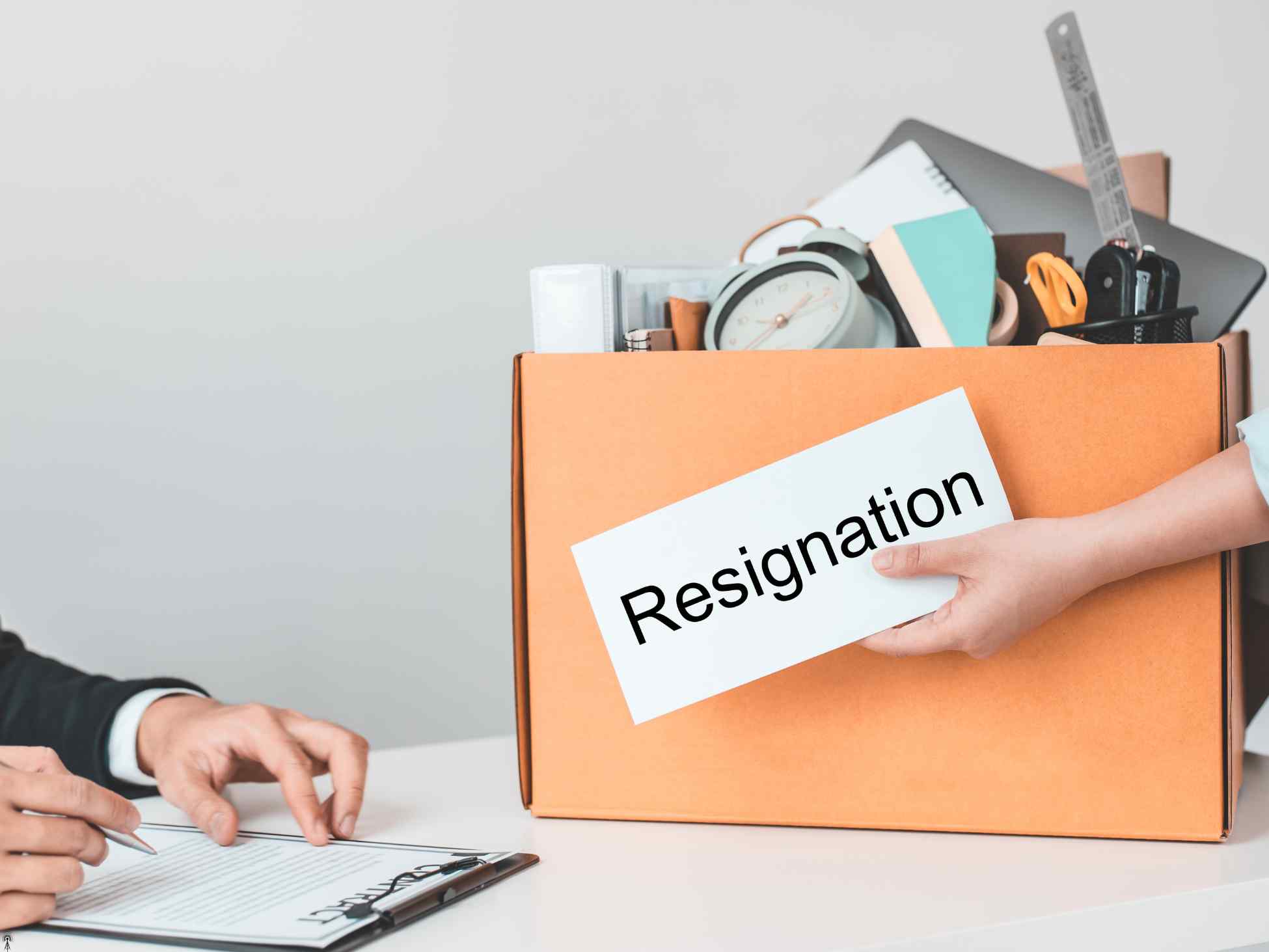 To-Do List for Employees After Resigning: How to Leave a Job Gracefully  