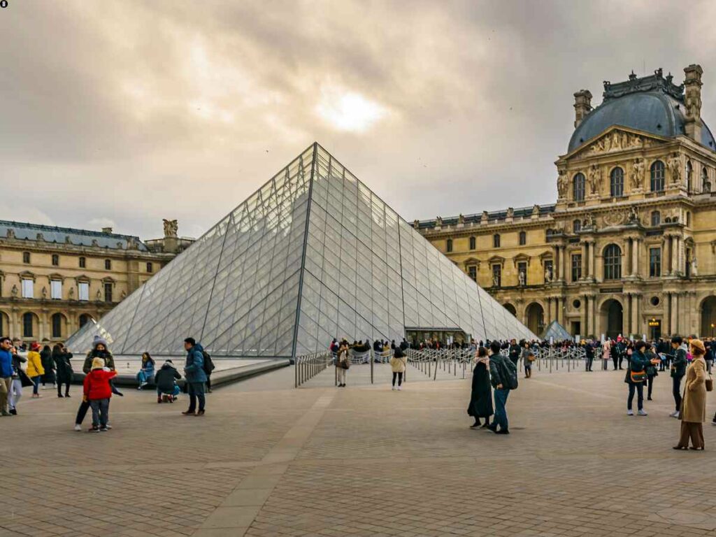 When a Museum's Biggest Security Flaw Was Right There in Its Name