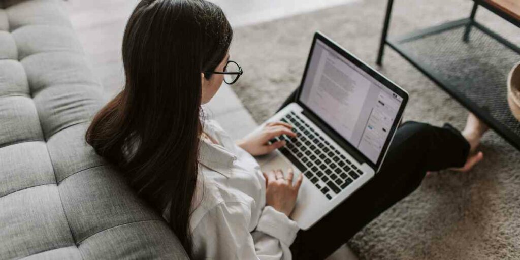 Is the Remote Work Era Ending? Why Companies Suddenly Want Employees Back in the Office 